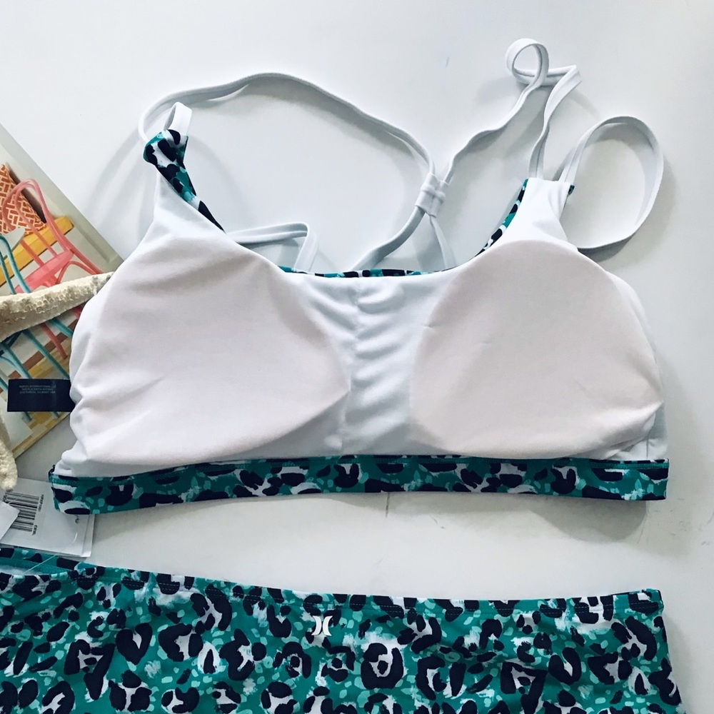 HP🎉 Hurley green, black and white animal print two piece bathing suit NWT - Picture 11 of 16